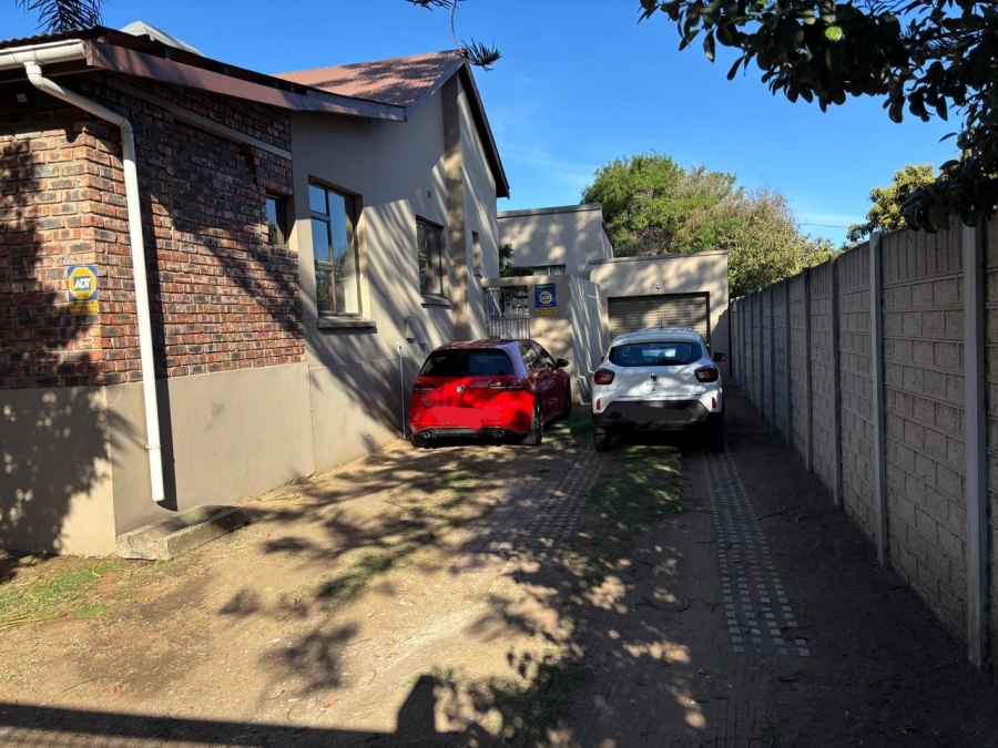 4 Bedroom Property for Sale in Sydenham Eastern Cape